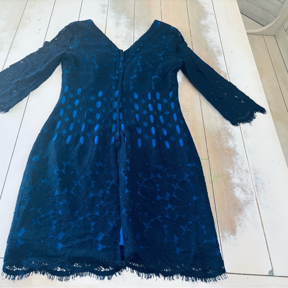 Lilly Pulitzer Macon Whitaker lace tunic dress in navy - Picture 8 of 9
